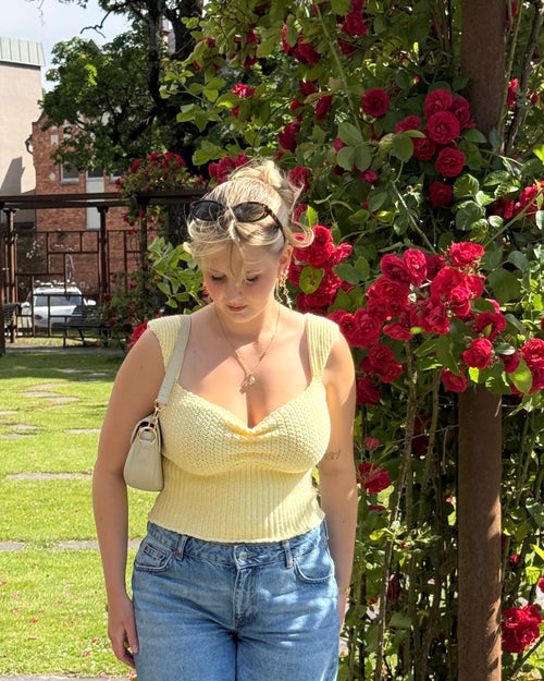 Belle top crochet pattern - English