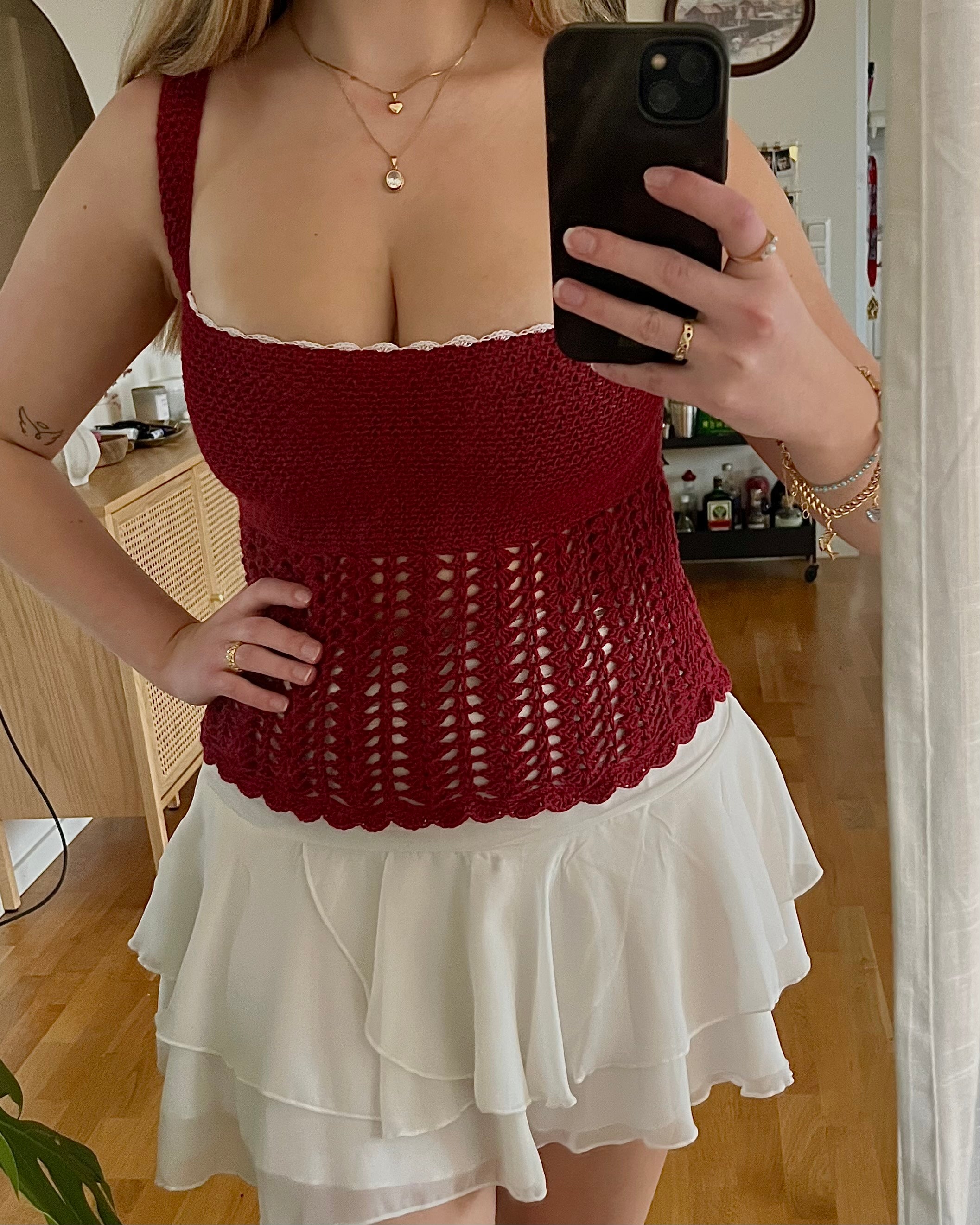 Lacy top crochet pattern - English